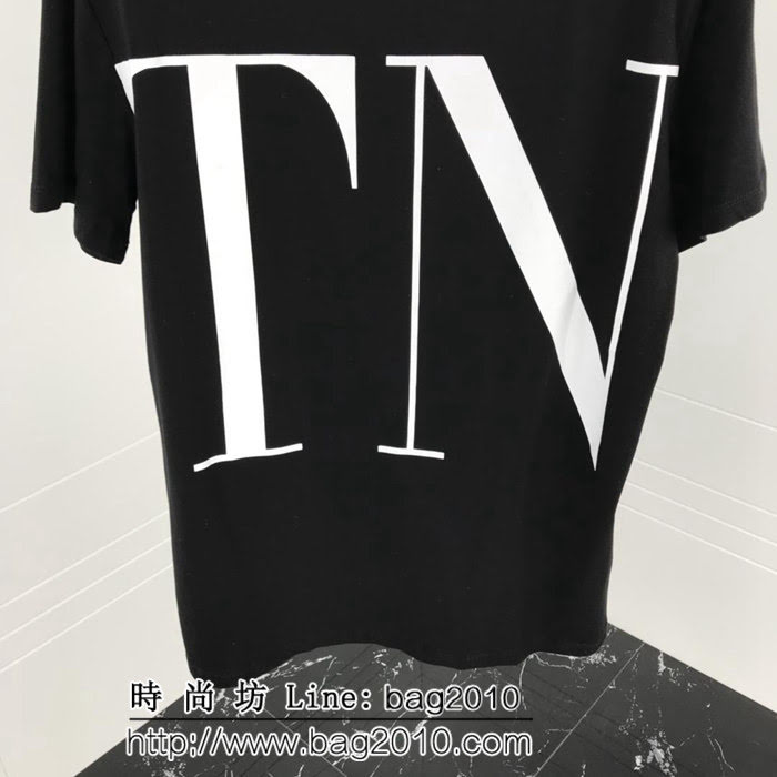 VALENTINO華倫天奴 19fw早春新款 vltn字母印花短袖 v家今年最火爆系列 男女同款 ydi1801
